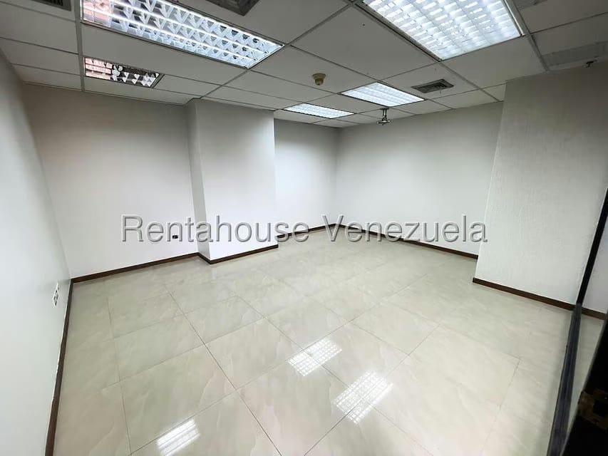 Comercial (Oficina) en Alquiler en Chacao, Distrito Metropolitano - 17