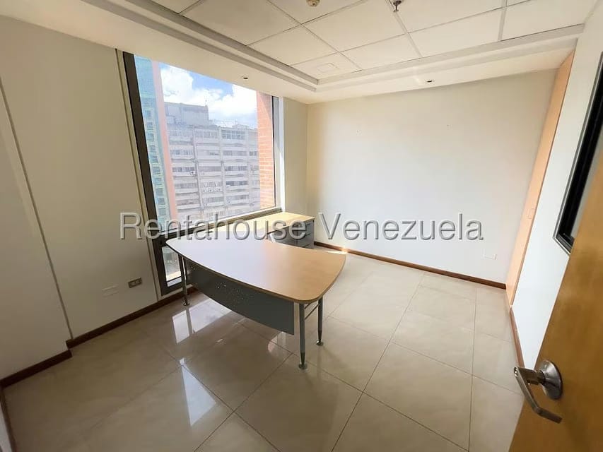 Comercial (Oficina) en Alquiler en Chacao, Distrito Metropolitano - 19