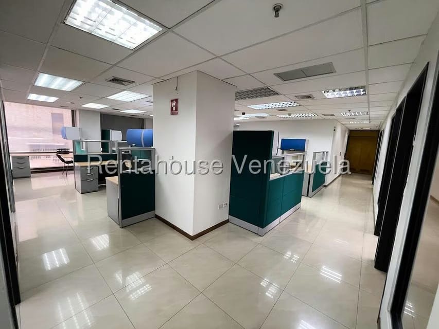 Comercial (Oficina) en Alquiler en Chacao, Distrito Metropolitano - 3