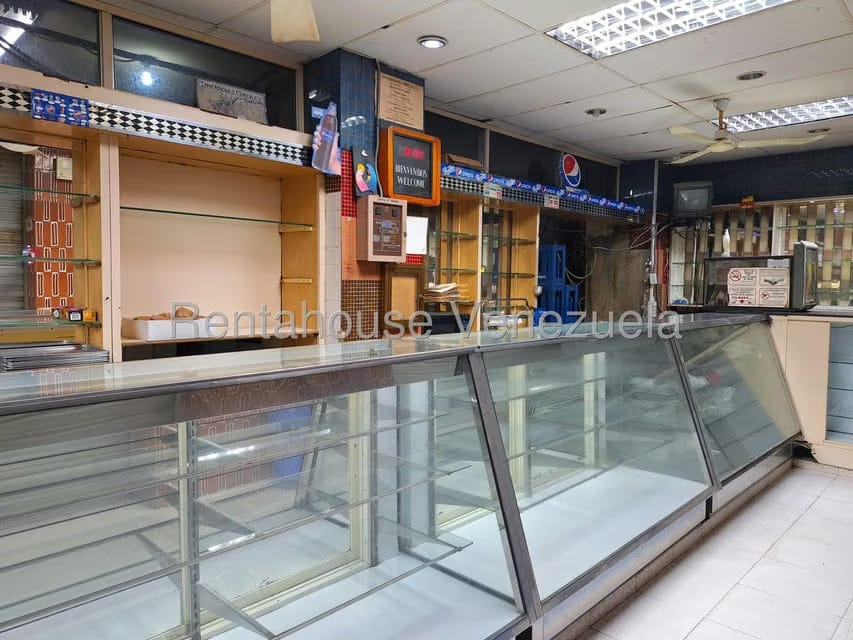 Comercial (Local Comercial) en Venta en San Bernardino, Distrito Metropolitano - 2