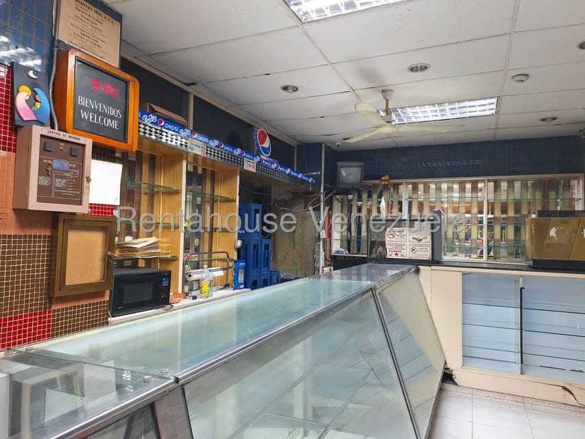 Comercial (Local Comercial) en Venta en San Bernardino, Distrito Metropolitano - 11