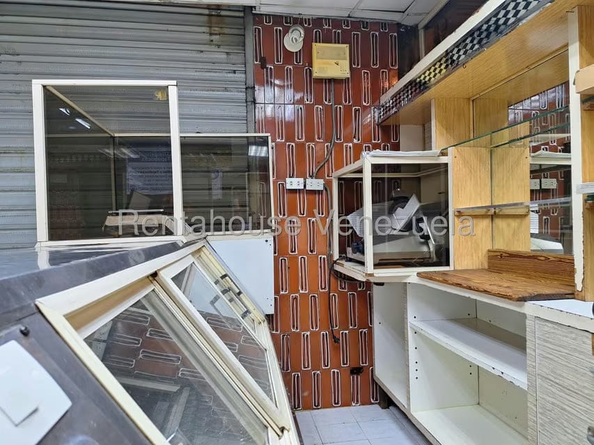 Comercial (Local Comercial) en Venta en San Bernardino, Distrito Metropolitano - 13