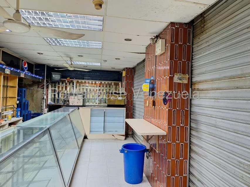 Comercial (Local Comercial) en Venta en San Bernardino, Distrito Metropolitano - 16