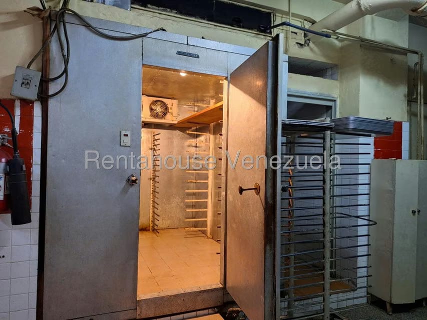 Comercial (Local Comercial) en Venta en San Bernardino, Distrito Metropolitano - 18