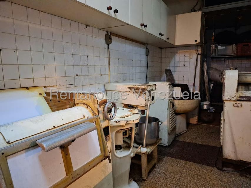Comercial (Local Comercial) en Venta en San Bernardino, Distrito Metropolitano - 24