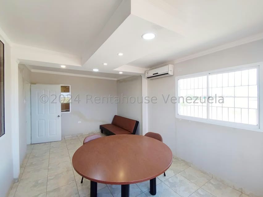 Comercial (Galpon - Deposito) en Alquiler en Monsenor Iturriza, Falcon - 16