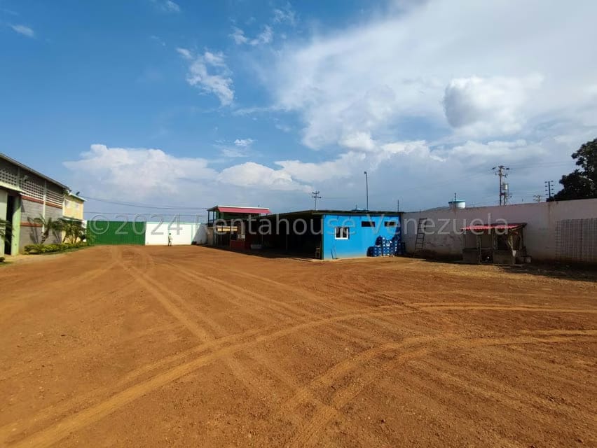 Comercial (Galpon - Deposito) en Alquiler en Monsenor Iturriza, Falcon - 5