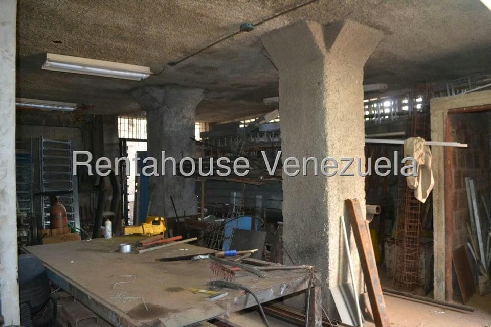 Comercial (Local Comercial) en Venta en Mariche, Distrito Metropolitano - 18