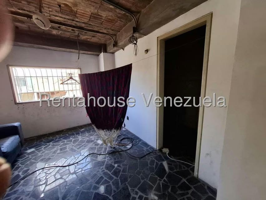 Comercial (Local Comercial) en Venta en Mariche, Distrito Metropolitano - 38