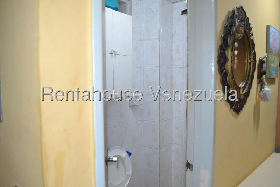 Comercial (Local Comercial) en Venta en Mariche, Distrito Metropolitano - 42