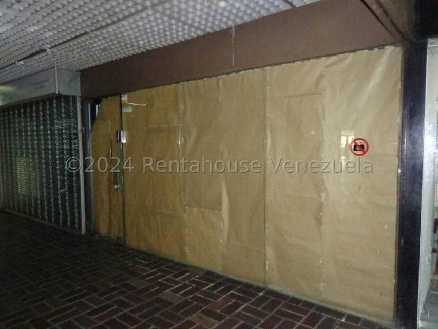 Comercial (Local Comercial) en Venta en El Marques, Distrito Metropolitano