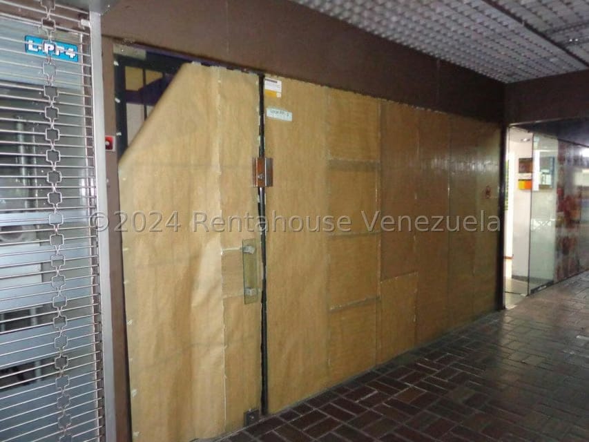 Comercial (Local Comercial) en Venta en El Marques, Distrito Metropolitano - 10