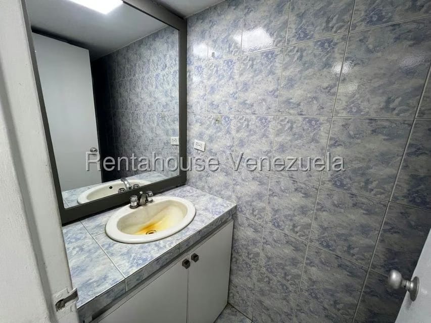 Comercial (Local Comercial) en Alquiler en Chacao, Distrito Metropolitano - 11