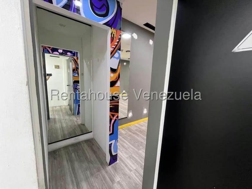 Comercial (Local Comercial) en Alquiler en Chacao, Distrito Metropolitano - 13