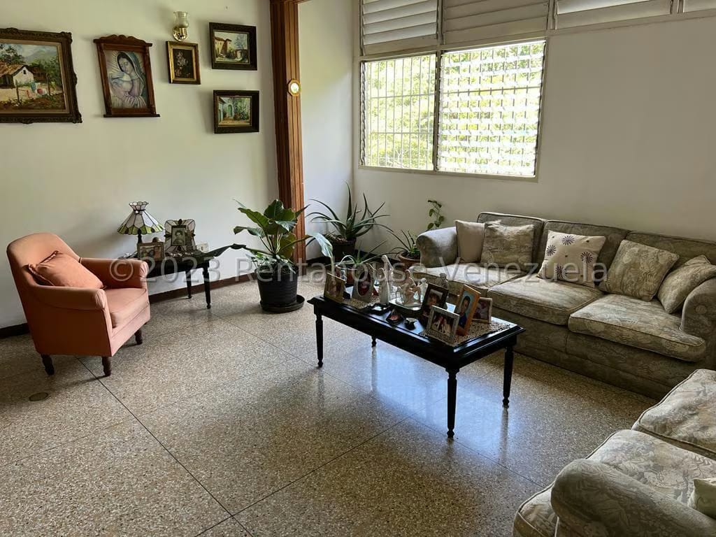 APARTAMENTO EN VENTA SELENE MARIN MLS#23-17898 - 2