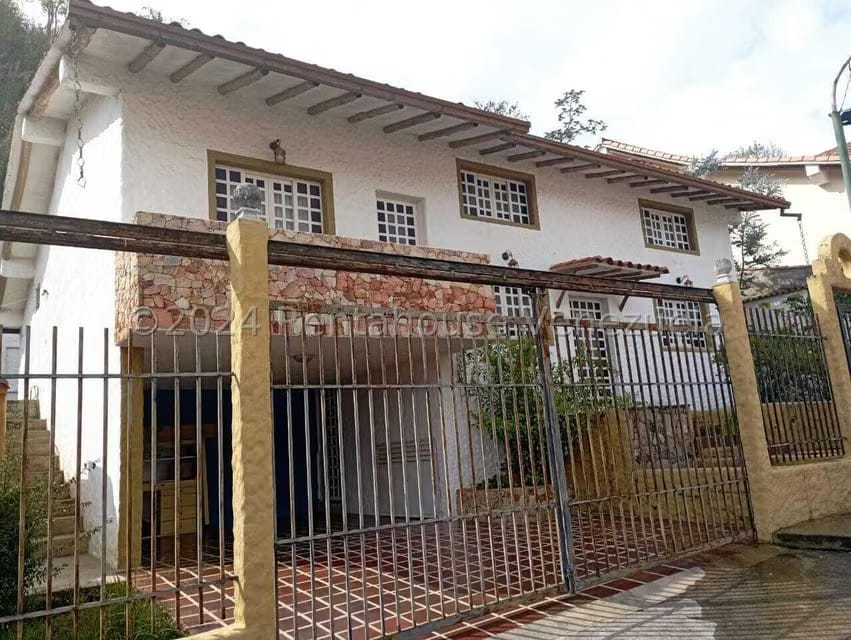 Casa (1 Nivel) en Venta en Avenida los Proceres, Merida - 2