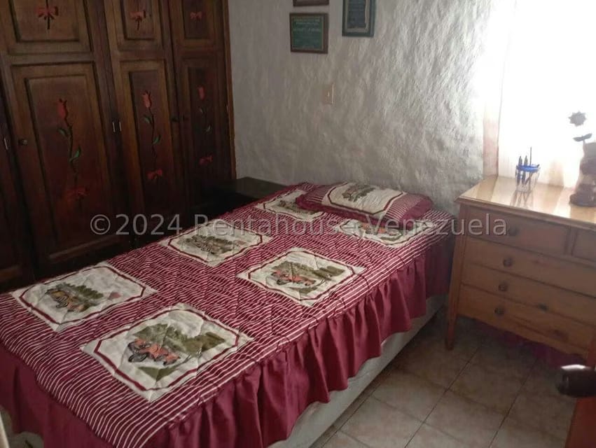 Casa (1 Nivel) en Venta en Avenida los Proceres, Merida - 28