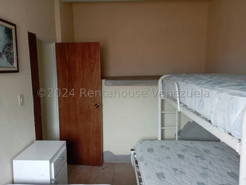 Casa (1 Nivel) en Venta en Avenida los Proceres, Merida - 31