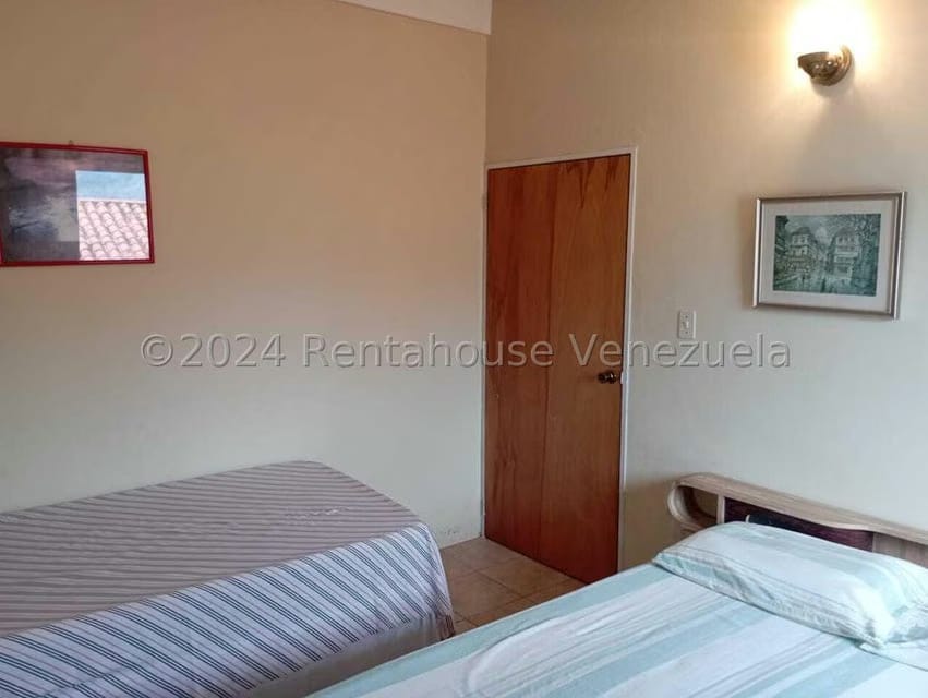 Casa (1 Nivel) en Venta en Avenida los Proceres, Merida - 34