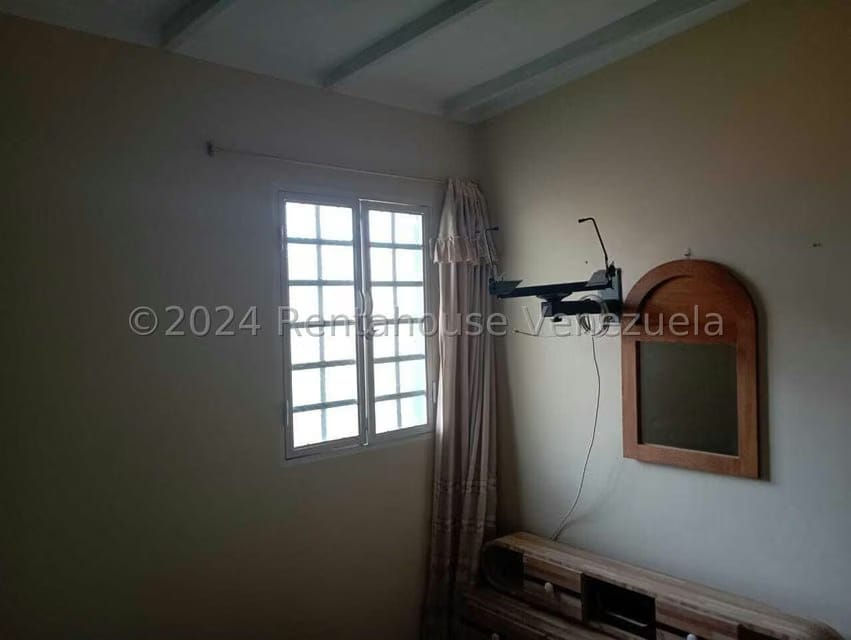 Casa (1 Nivel) en Venta en Avenida los Proceres, Merida - 38