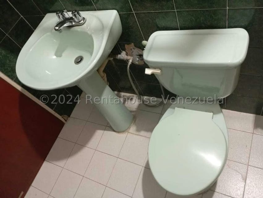 Casa (1 Nivel) en Venta en Avenida los Proceres, Merida - 39