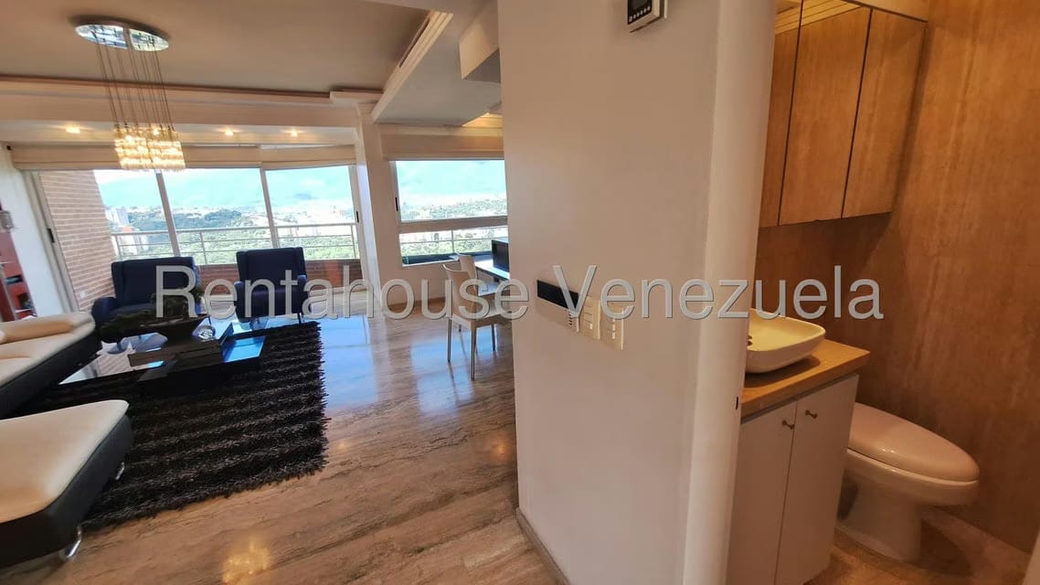 Apartamento (1 Nivel) en Venta en Lomas del Sol, Distrito Metropolitano - 4