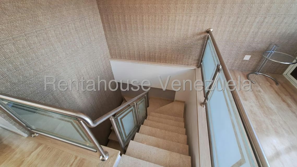 Apartamento (1 Nivel) en Venta en Lomas del Sol, Distrito Metropolitano - 42