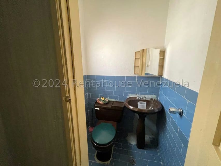 Casa (Duplex) en Venta en El Paraiso, Distrito Metropolitano - 15