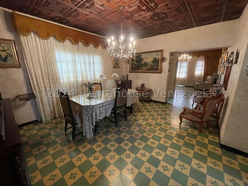 Casa (Duplex) en Venta en El Paraiso, Distrito Metropolitano - 19