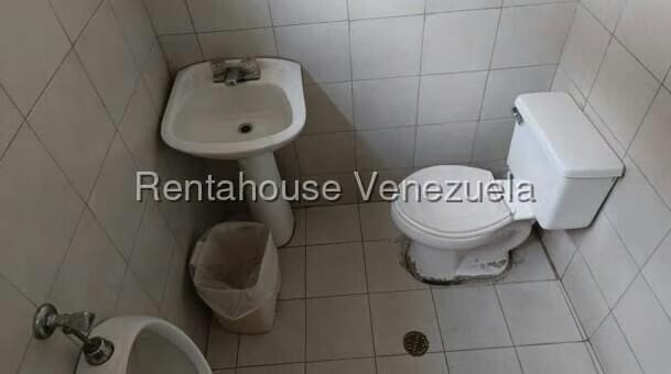 Comercial (Oficina) en Alquiler en Los Caobos, Distrito Metropolitano - 8