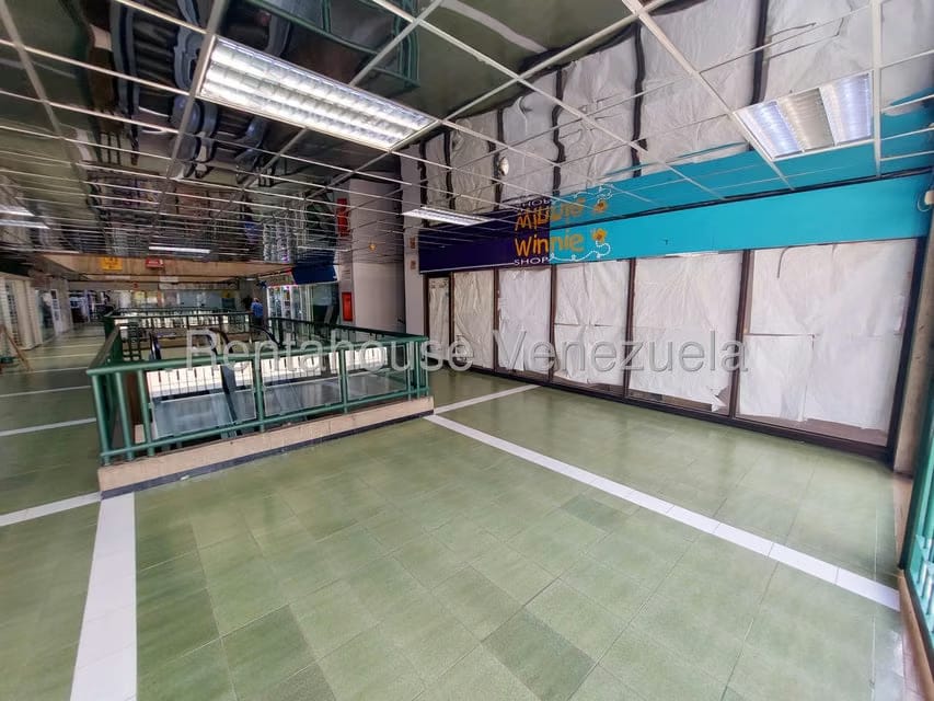 Comercial (Local Comercial) en Venta en Montalban III, Distrito Metropolitano - 4