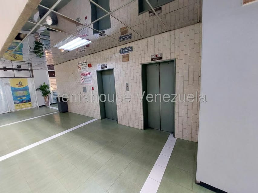 Comercial (Local Comercial) en Venta en Montalban III, Distrito Metropolitano - 7