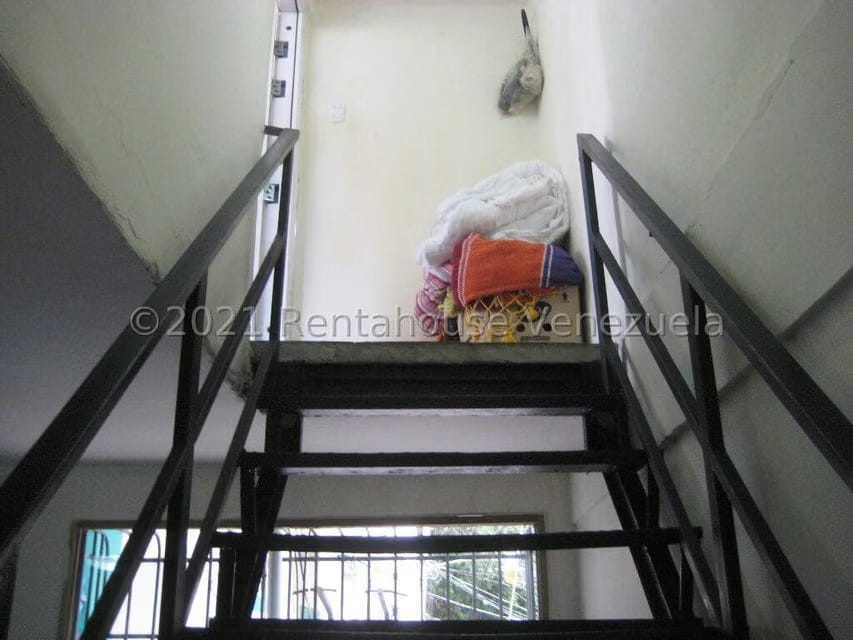 Casa (Multipes Niveles) en Venta en Artigas, Distrito Metropolitano - 35
