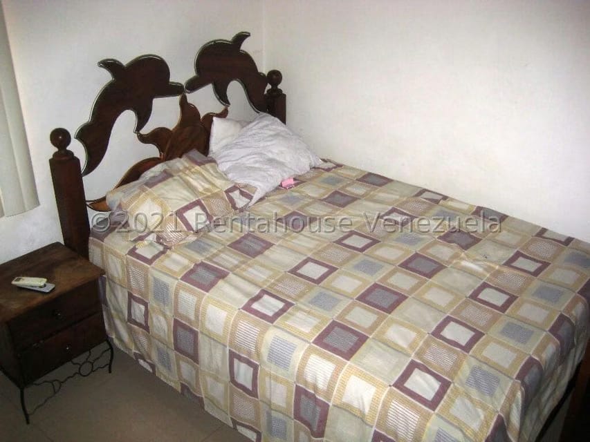 Casa (Multipes Niveles) en Venta en Artigas, Distrito Metropolitano - 5