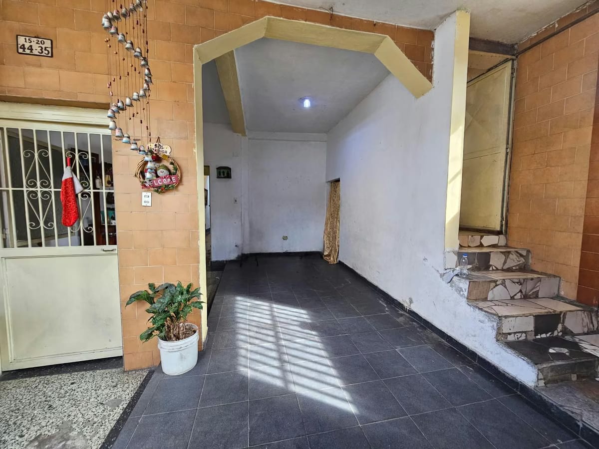Casa en Venta - Los Flores de Catia - Caracas - Distrito Capital - 6
