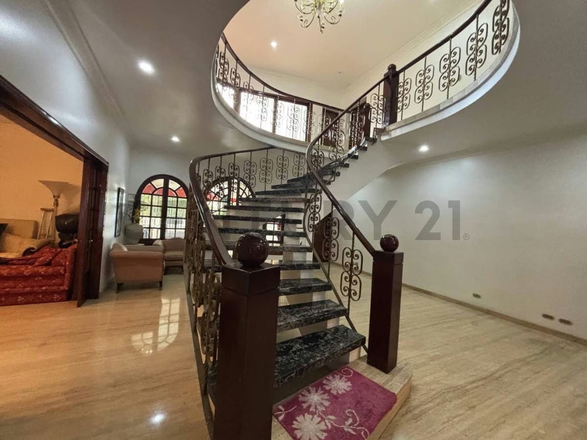 Casa-Quinta en Venta ubicada en Alta Florida. - 2
