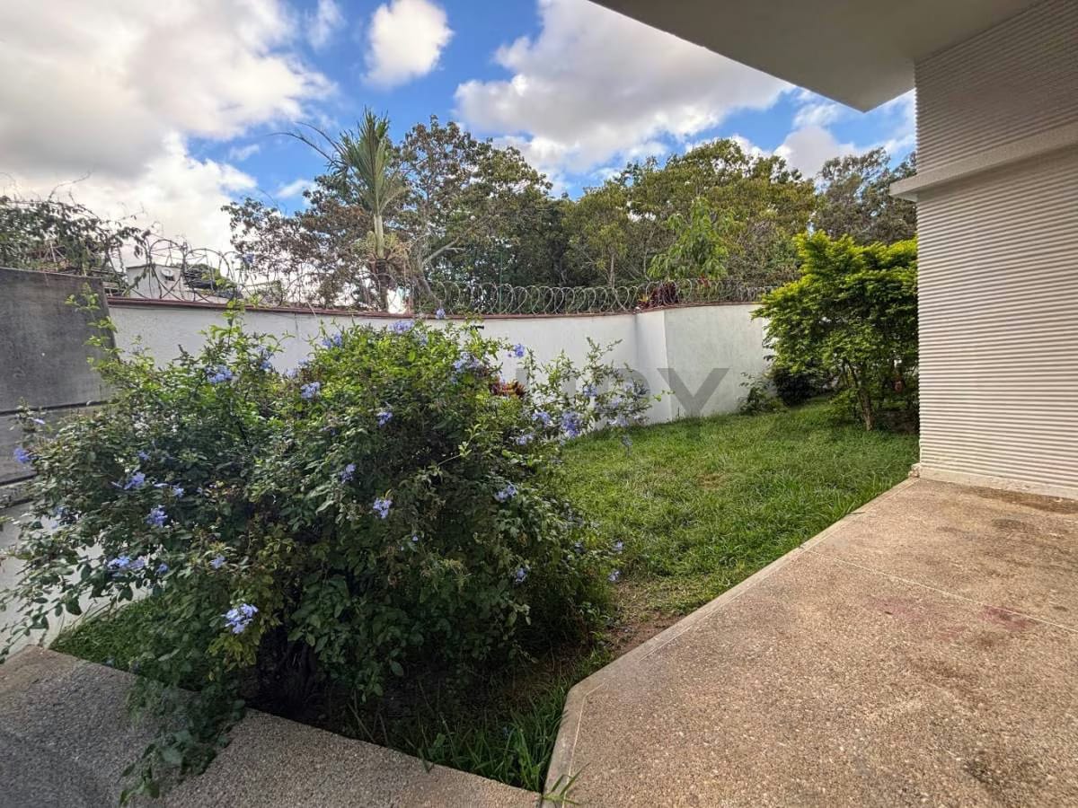 Casa-Quinta en Venta ubicada en Alta Florida. - 20