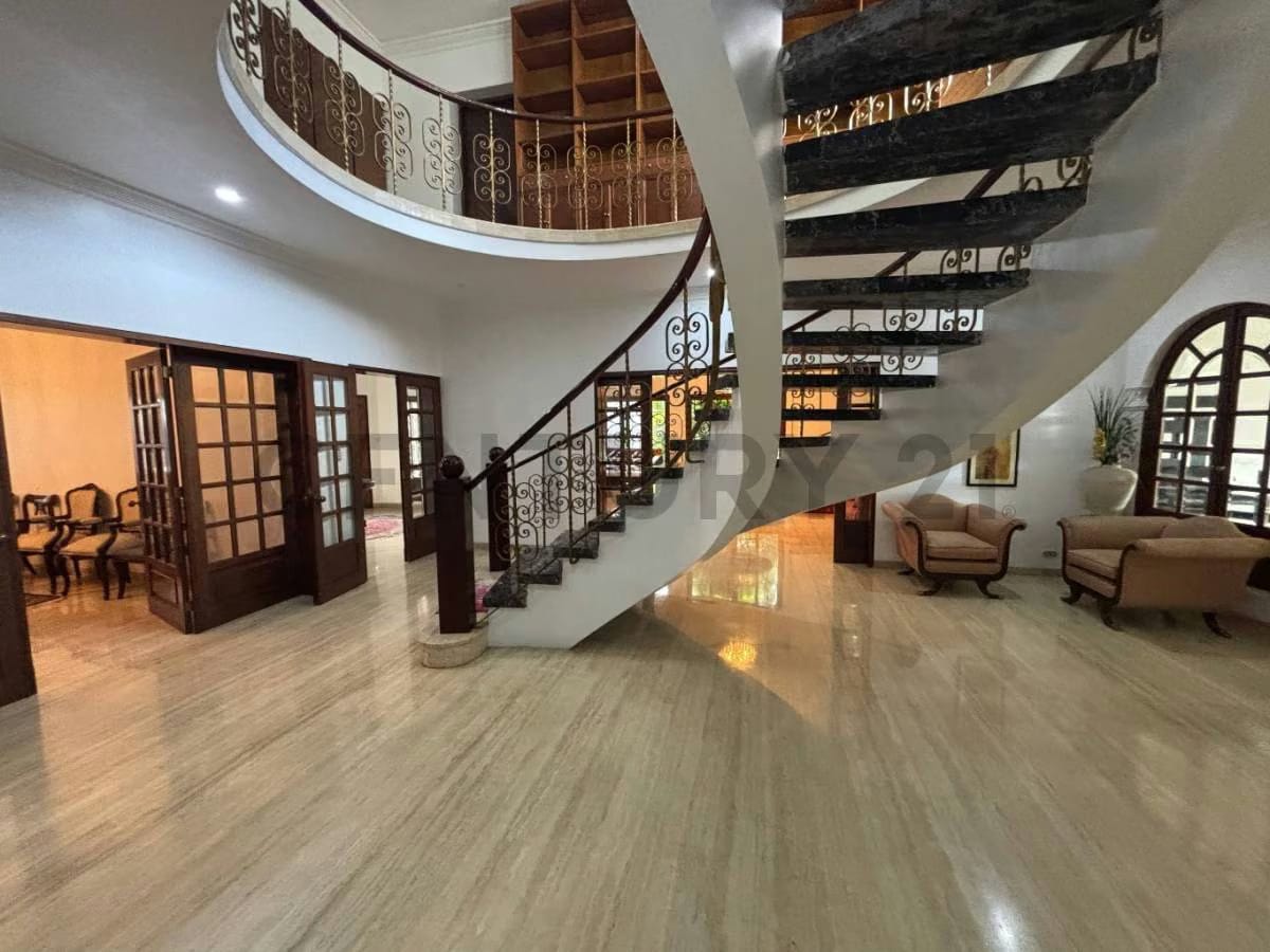 Casa-Quinta en Venta ubicada en Alta Florida. - 3