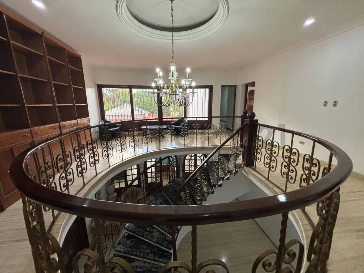 Casa-Quinta en Venta ubicada en Alta Florida. - 4
