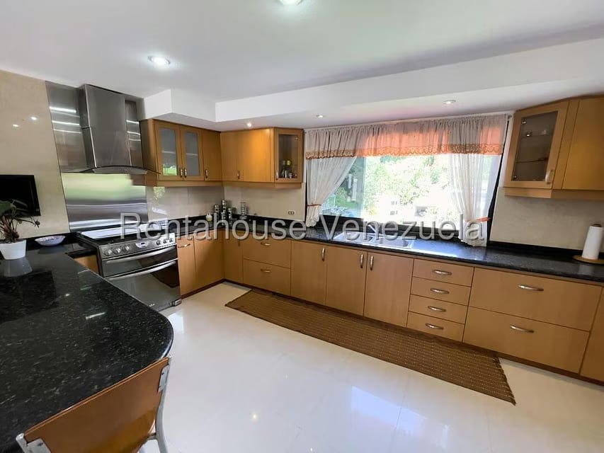 Casa (1 Nivel) en Venta en Lomas del Halcon, Distrito Metropolitano - 12