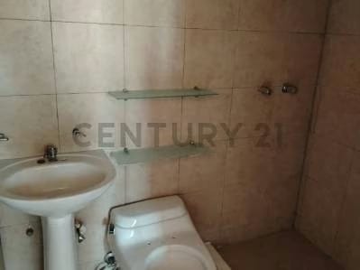 Oficina en venta en C.C Marina Plaza - 5