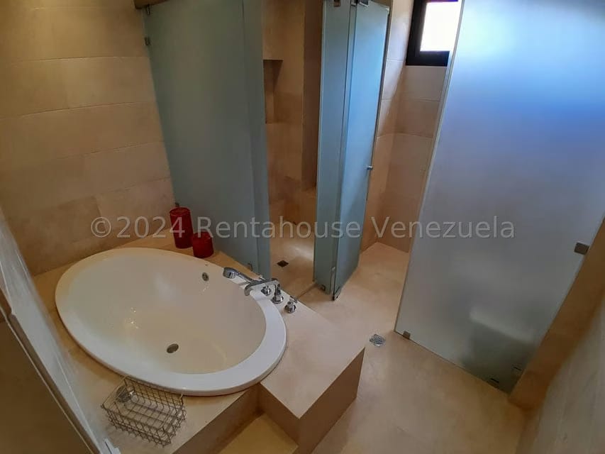 Apartamento (1 Nivel) en Venta en La Lagunita Country Club, Distrito Metropolitano - 18