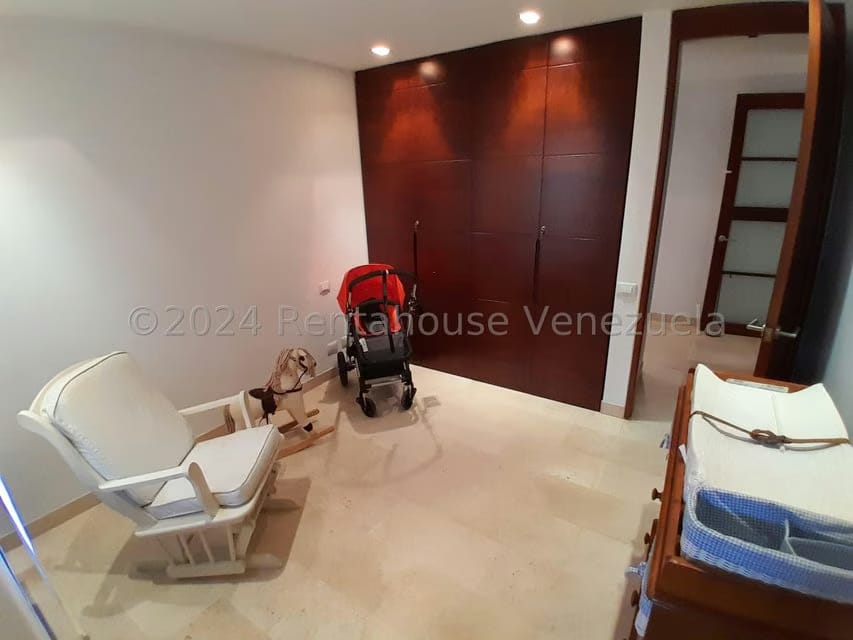 Apartamento (1 Nivel) en Venta en La Lagunita Country Club, Distrito Metropolitano - 23