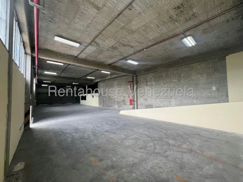 Comercial (Local Comercial) en Alquiler en El Tambor, Miranda