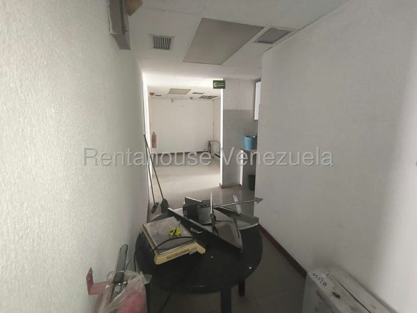 Comercial (Local Comercial) en Venta en Guarenas, Miranda - 14