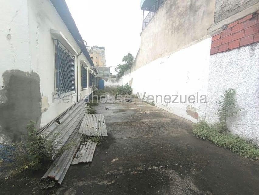 Comercial (Local Comercial) en Venta en Guarenas, Miranda - 19
