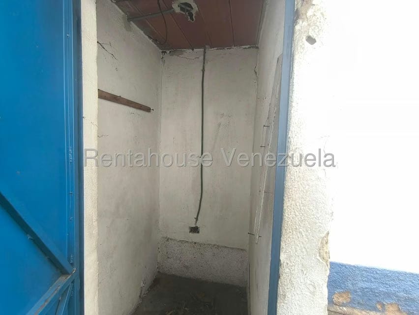 Comercial (Local Comercial) en Venta en Guarenas, Miranda - 21