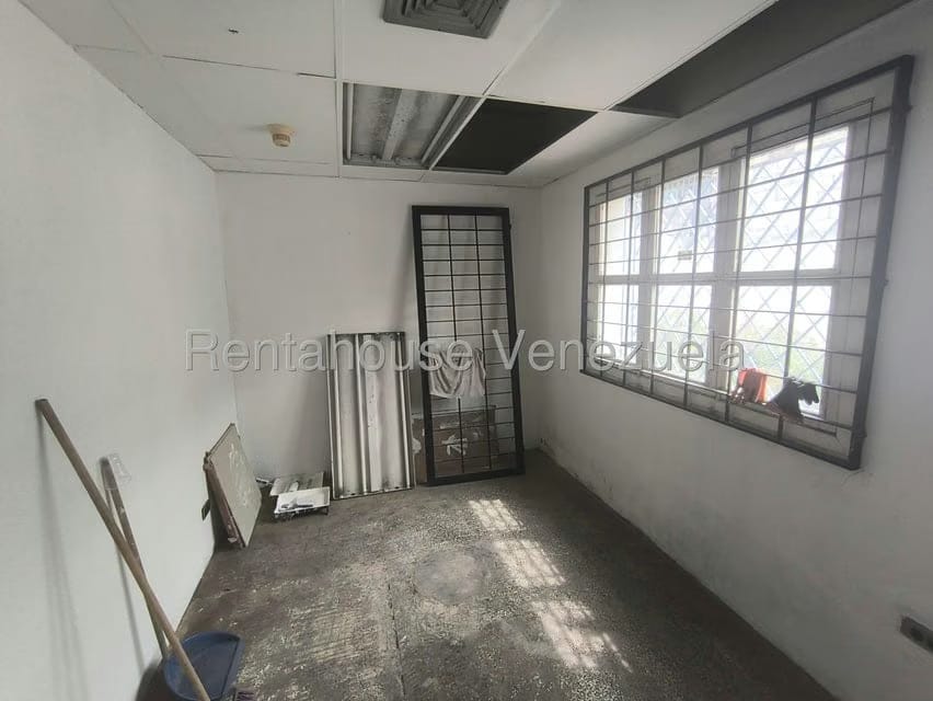 Comercial (Local Comercial) en Venta en Guarenas, Miranda - 25