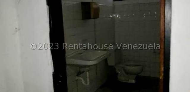 Comercial (Oficina) en Venta en Parroquia Catedral, Distrito Metropolitano - 7