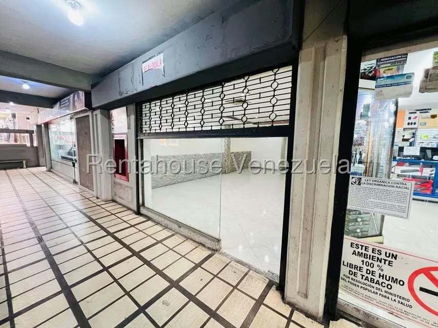 Comercial (Local Comercial) en Venta en Urbanizacion El Centro, Aragua - 2